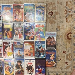 Philips DVP3345VB/F7 DVD VHS Combo Player + 39 Disney VHS Tapes Lot Tested 4-Hea