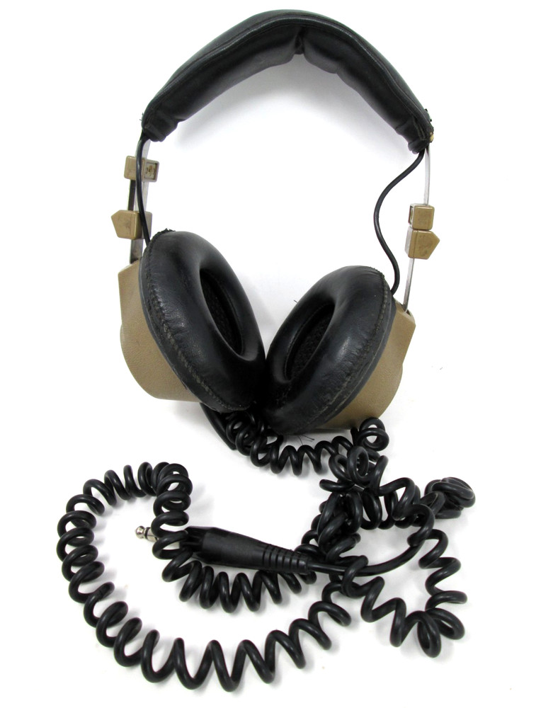 Vintage Stereo Headphones Realistic Nova 40 Over The Ear Made in Japan