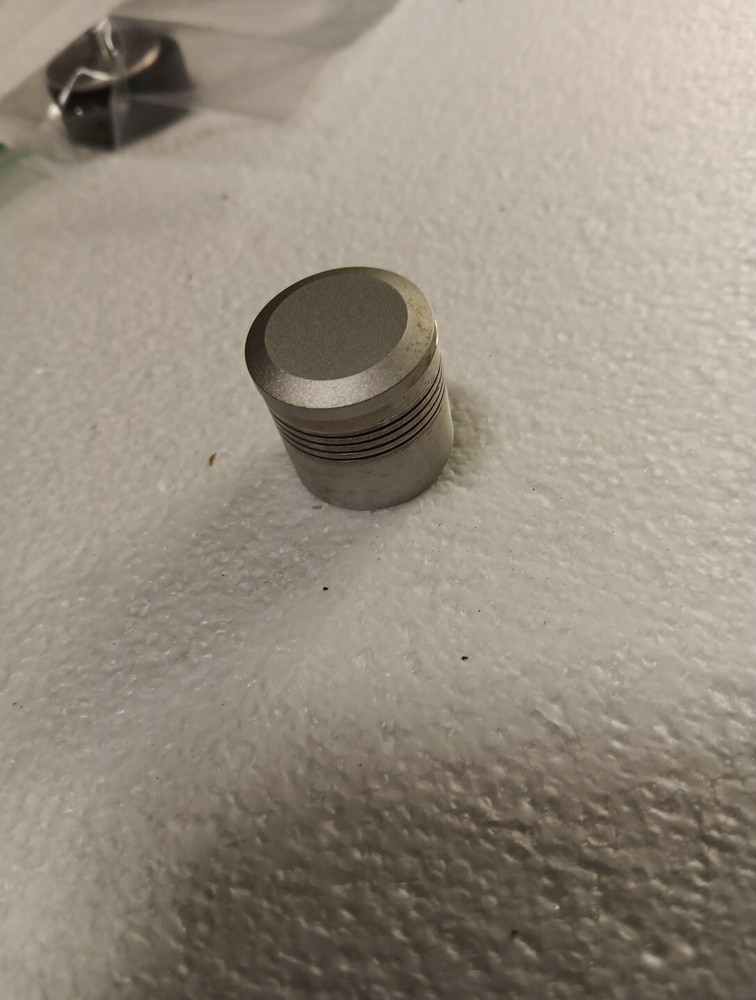 GUIDE ROLLER AND CAP ASSEMBLY FOR TEAC X-300 X-300R X-3R TASCAM 22-2 22-4 34