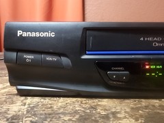 Panasonic PV-V4520 4 Head Hi-Fi Stereo OmniVision VHS VCR W/ Remote See Demo