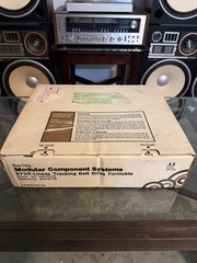 MCS 6725 Linear Tracking Belt Drive Turntable NOS In Box NEW Broken Cover