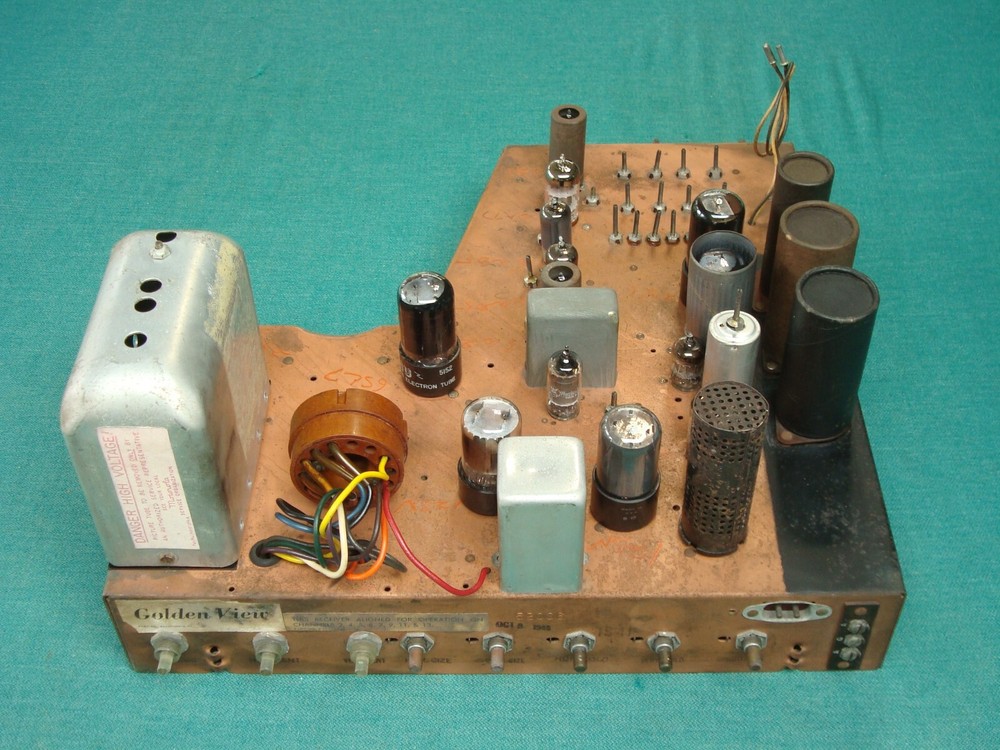 Motorola Model VT71, TS-4J Chassis with Tubes for 1940’s 7″ TV’s, All-Original