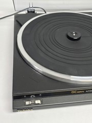 Very Good Condition Technics SL-BD20 Belt Drive DC Servo Automatic Turntable