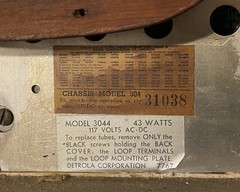 Vintage Detrola Tube Radio Model 3044 Tested Working 43 Watts