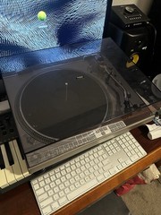 Technics SL-1360 Direct Drive Turn Table