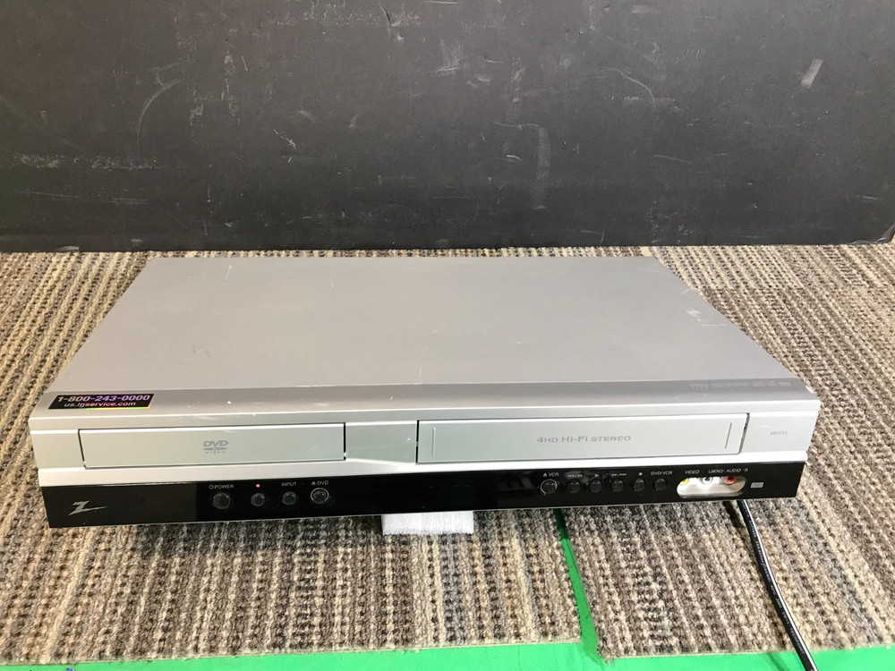 Zenith VHS/DVD Combo Player 4 Head Hi-Fi VHS Recorder XBV713 – No Remote*