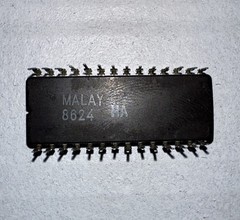 (1pc) 40581 d 5012a L6270217S UV EPROM Microcontroller Unit IC