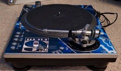 Stanton STR8-100 Professional DJ Digital Turntable w/ Power Cord & Travel Case