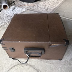 Vintage AudioTronics Model 338 Turntable – Speeds: 16, 33, 45, 78