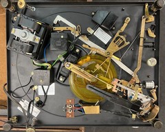 Dual 1249 Belt Drive Turntable United Audio Parts/Repair See Video