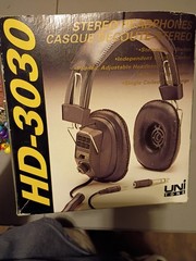 Vintage HD-3030 Stereo Mono Headphones Black Padded Volume Control New