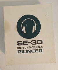 Pioneer SE-30A Stereo Headphones & Case Japan – Tested & Extra Jack adapter!