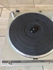 Technics SL-Q350 Fully Automatic Quartz Direct Drive Turntable Serviced