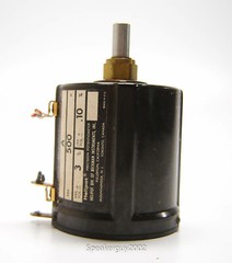 Beckman Helipot / Precision 10 Turn Potentiometer / Model A / 500 Ohm — KT2