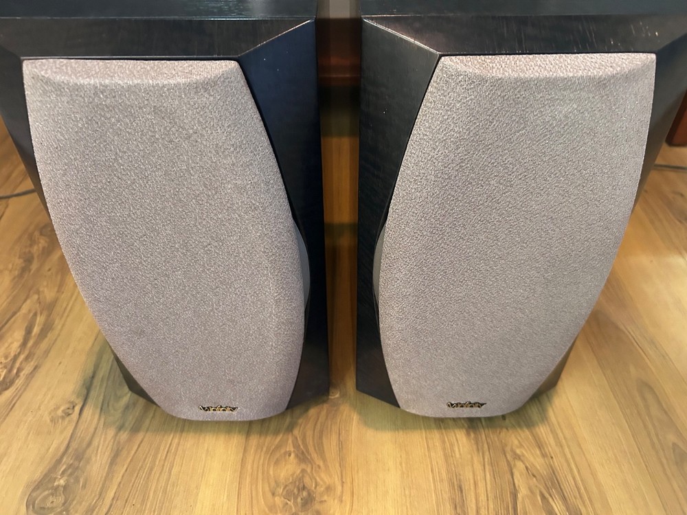 Pair INFINITY IL-10 Speakers, Nice Condition/Working Correctly/USA, Dark Cabinet