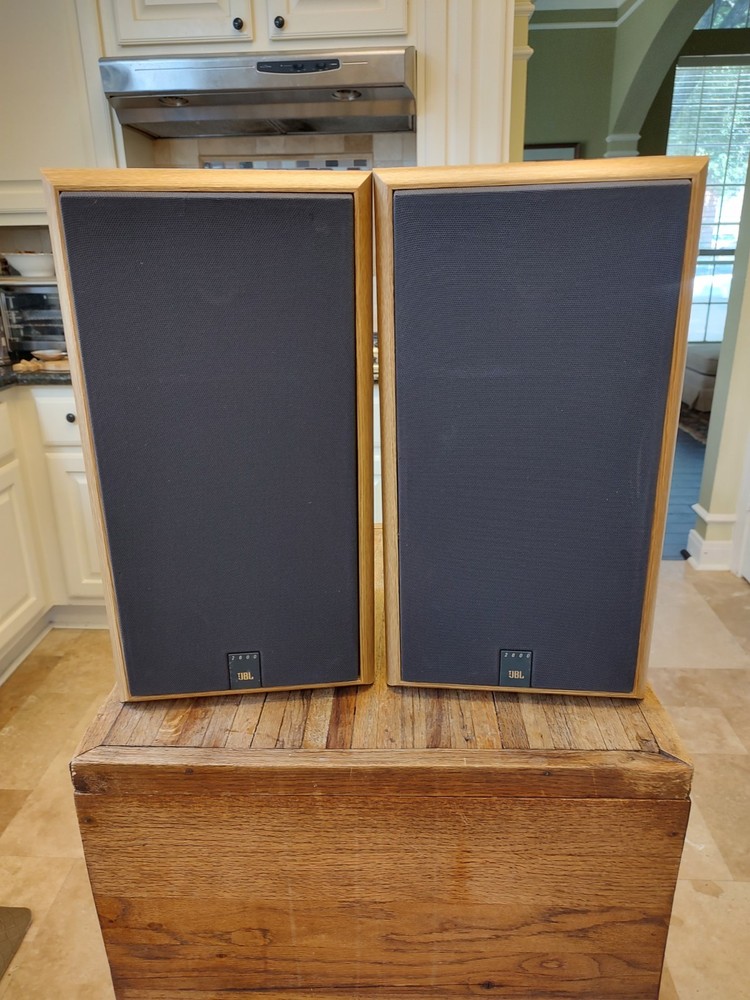 JBL 2600 2-Way Speakers/ Refoamed & recapped / Super clean pair / Sound great!