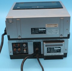 GE 1cvd3020x 1982 VCR and tv tuner portable unit VCR tested and working
