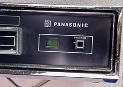 Panasonic RS-845US 2/4 Channel Stereo 8-Track Tape Player READ