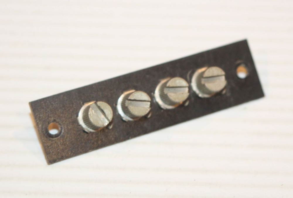 Vintage Realistic STA-80 Receiver Amp – OEM Antenna & Ground Screw Downs Board