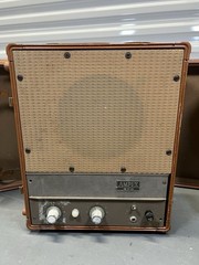 Pair of Vintage Ampex 620 Tube Amplifier Speaker Suitcase Powered FOR PARTS