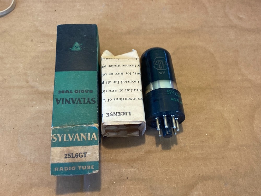 NOS NIB 1948 Sylvania 25L6GT Black Glass Vacuum Tube Guaranteed Made in USA