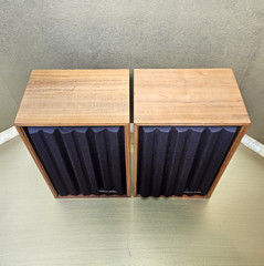 Realistic for Radio Shack Speakers Minimus-4 Woodgrain Set Of 2