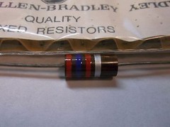 ALLEN BRADLEY 2.7k 10% 2 watt Carbon Comp Resistor(1)