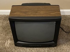 Vintage Magnavox 13” Color Gaming TV Monitor Model RR1340 W403