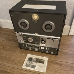 AKAI X355D Reel to Reel Player Recorder AS-IS Parts/Repair – Powers On Untested