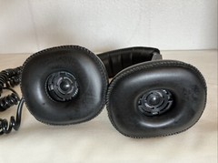 Vintage HD-3030 Stereo Mono Headphones Black Padded Volume Control Multi Jack