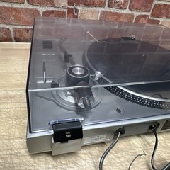 Sanyo TP-1010 Semi Automatic W/ Auto Return Belt Drive Turntable No Cartridge