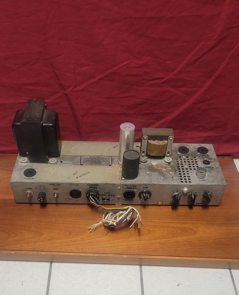 Tube Amp Wurlitzer Model 420A Volume Bass Treble Controls Guitar Amp DYI 35 Watt
