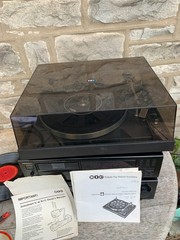 BIC Model 960 Belt Driven Turntable Vinyl Record Player England POWERS ON AS IS