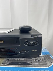 Philips Magnavox VRX363AT VHS VCR 4-Head Hi-Fi Stereo Tested w/ Remote