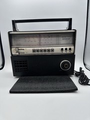 Vintage Sounddesign M#2673 Deluxe 7 Band Radio Pre-Owned Read Description
