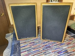 VINTAGE Infinity RS 225 Bookshelf Speakers Light Oak