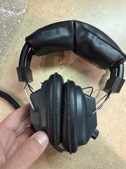 White’s Vintage Metal Detecting Headphones