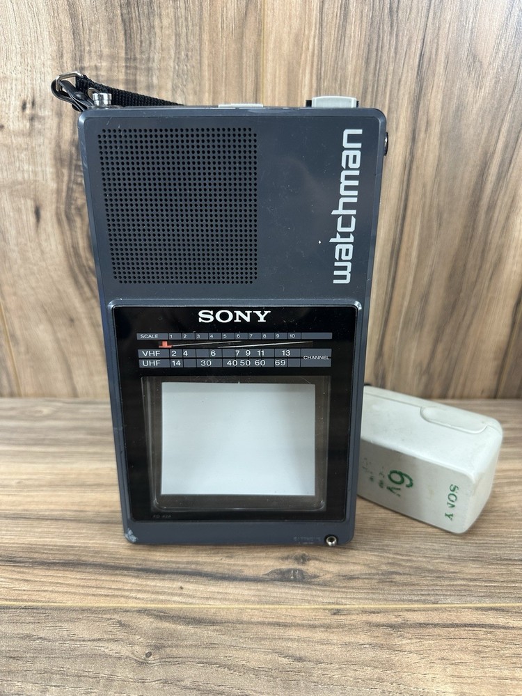 Sony Watchman FD-42A Portable UHF/VHF Television w/ OEM Adapter Working