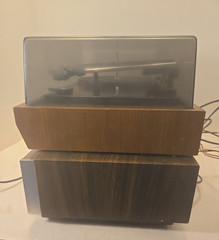Panasonic RS-817S 8-Track Stereo receiver W/RD-7703 Turntable 2 RE7670 Speakers