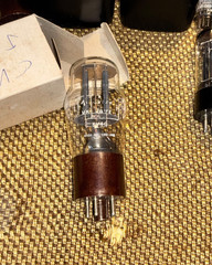 CV729 5v4g 52KU GZ32 BRIMAR BRITISH NOS RECTIFIER tube Leak Quad 2 50´s