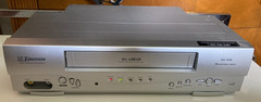 Emerson EWV403 VHS VCR Player Recorder Plays Great (Record Not Tested) NO REMOTE