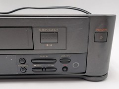 Magnavox VR9140AT01 VCR Video Cassette Recorder VHS Player No Remote – Tested