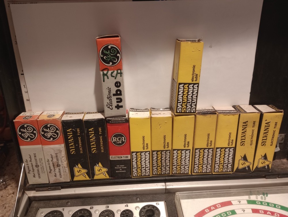 10 Sylvania 6BQ5 EL84 Vacuum Tubes 2 GE EL84 2 RCA EL84