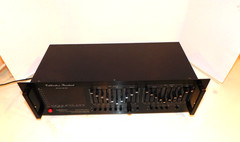 Audiosource EQ-ONE Equalizer Spectrum Analyzer & Pink Noise Generator Excellent