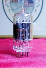 Vintage RCA 12AU7A PLATINUM PLUS GRADE Clear Top Preamp Tube = (6189 5814 7316)