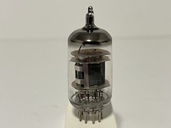 Made In China 12AX7 Vacuum Tube Tests Good 123 / 110