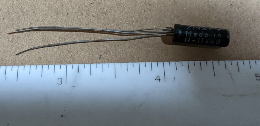 NOS Amperex 2N279 Black Bullet Transistor – Long Leads – Made in Holland Date: