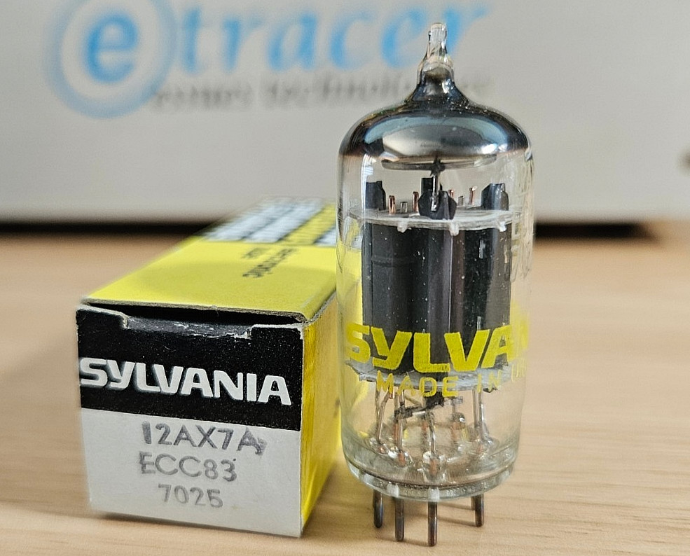 7025 SYLVANIA 17MM PLATE VINTAGE TUBE 12AX7 NOS NIB (1973) *eTRACER* #12L