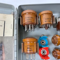 Vector USN Navy Ship Military Radio Vacuum Tube Socket Adapter Kit MX-1258/U USA