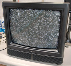 CROSLEY – 19″ Vintage Color CRT TV RETRO GAMING- MODEL-19Y403-00AA
